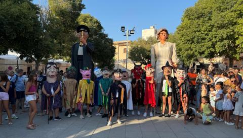 L'Emblanquinadora i el Saig amb els caparrots.
