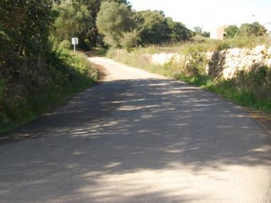 Pavimentació del camí de Castellitx. 